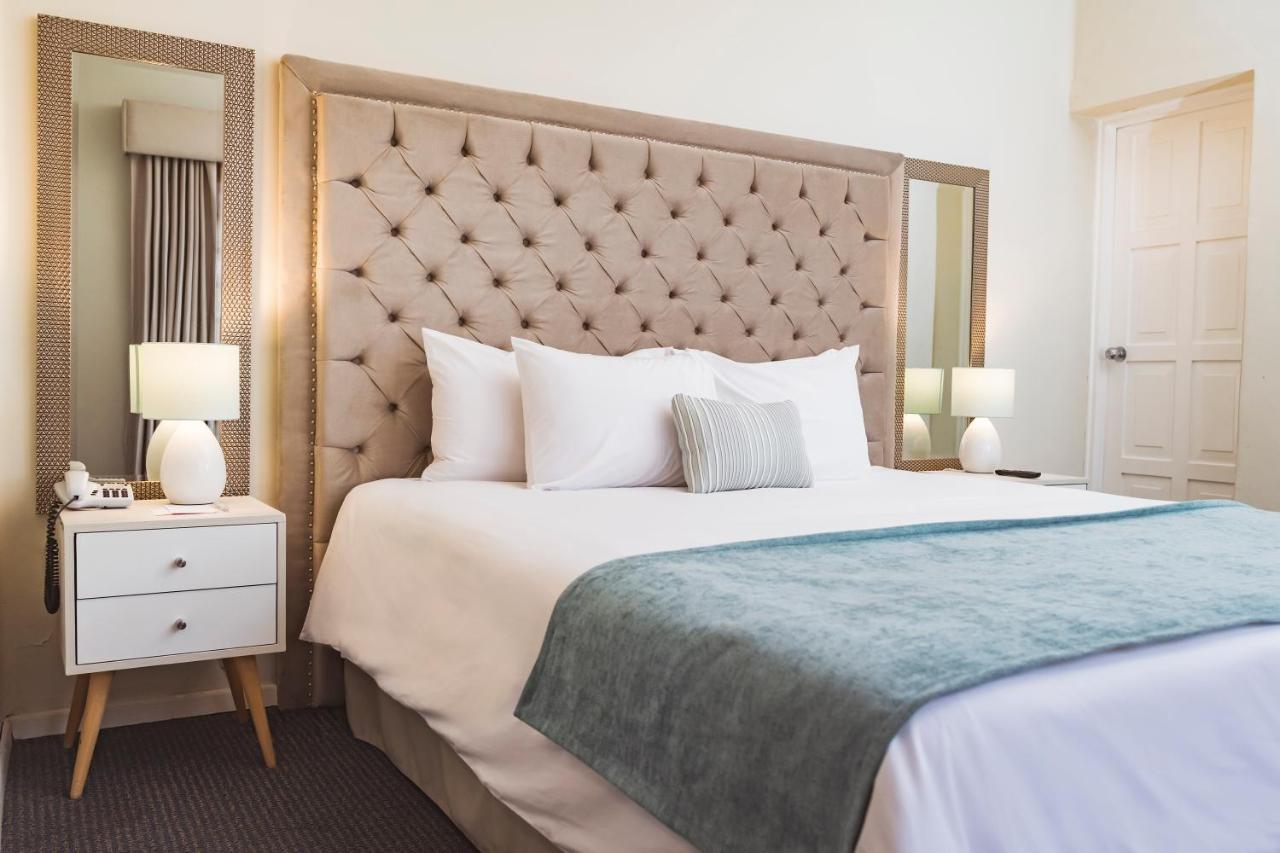 Hotel Hanan Deluxe Paucarpata  エクステリア 写真